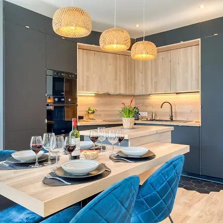 Le Jeanne D'arc, Vue Sur La Place Du Vieux Marche Apartment