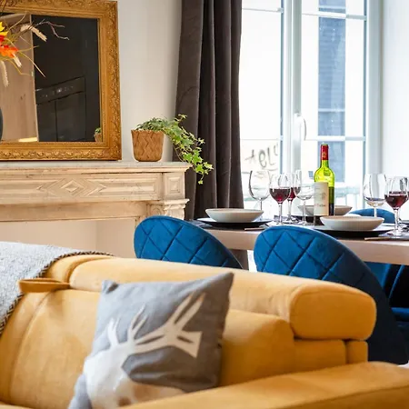 Le Jeanne D'arc, Vue Sur La Place Du Vieux Marché * Rouen