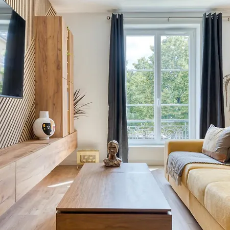 Appartement Le Jeanne D'arc, Vue Sur La Place Du Vieux Marché *