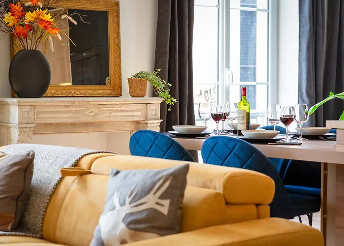 Le Jeanne D'arc, Vue Sur La Place Du Vieux Marche * 鲁昂